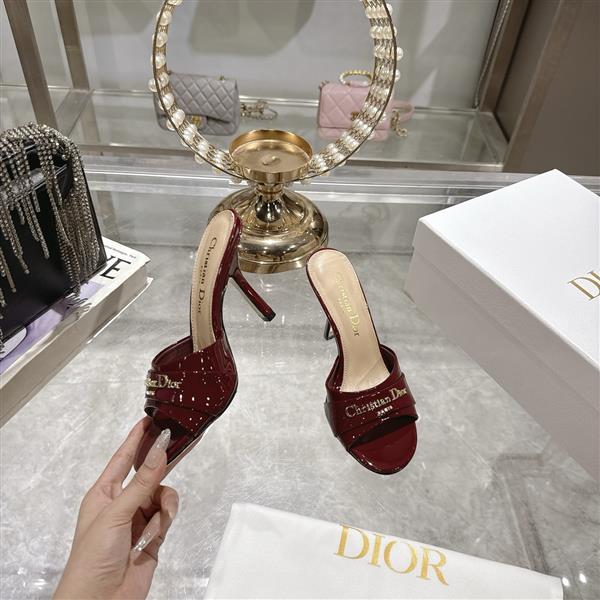 20251128184321156 250